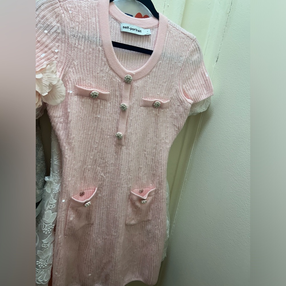 Mini pink sequenced dress